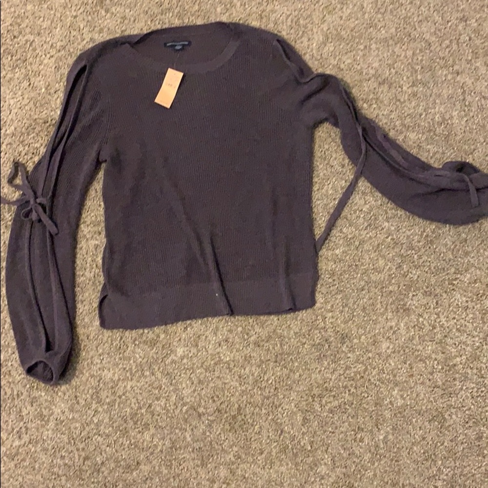 American eagle sweater size M